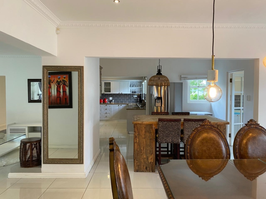 6 Bedroom Property for Sale in Constantia Western Cape